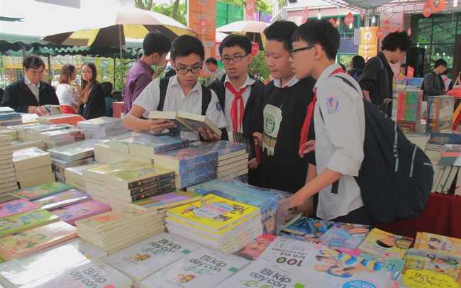 Đẩy mạnh tổ chức và tuyên truyền Ngày sách và Văn hóa đọc Việt Nam